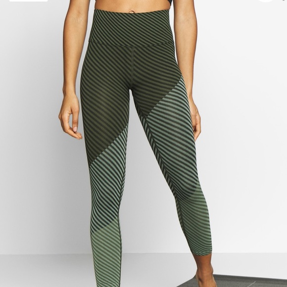 W/tag FP Movement Finders Keepers set - Picture 8 of 10